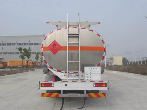 30.5立方陜汽鋁合金運(yùn)油車(chē) 30.5立方陜汽鋁合金運(yùn)油車(chē)