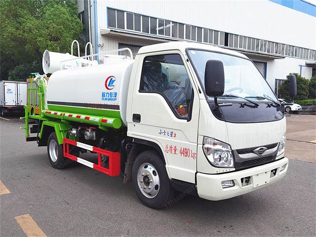 福田時代藍(lán)牌灑水抑塵車