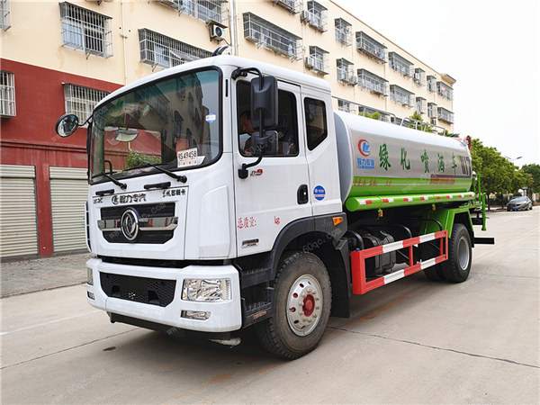 東風(fēng)D9底盤成品的D9灑水車、D9霧炮車銷量大