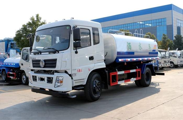 東風(fēng)12噸灑水車